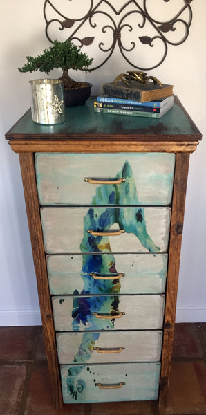 Seahorse Watercolor 6 Drawer Chest