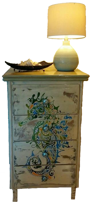Seahorse Chest